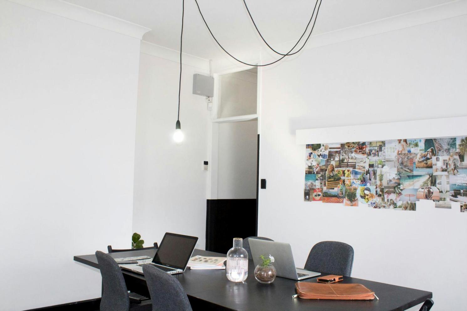 Ricerca scientifica sulla psicologia dell'attenzione e neuroscienze cognitive